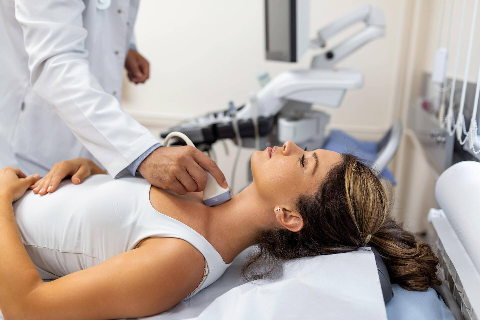 A pajzsmirigy ultrahang vizsgálat számos betegség diagnosztizálásában fontos lépés.