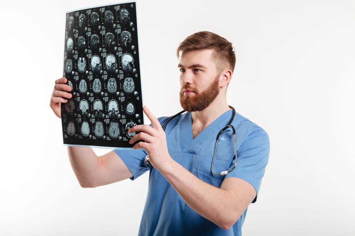 Meningeoma diagnosztikája és kezelése Budapesten