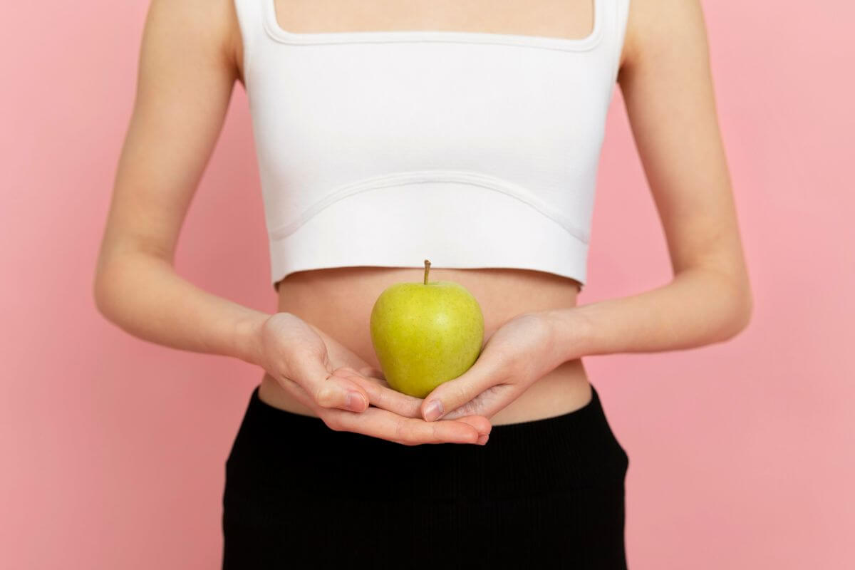 A bariátriai műtét alapjaiban változtatja meg az emésztést és a tápanyagok felszívódását. A beavatkozás után új étkezési szokásokra és tudatos odafigyelésre van szükség