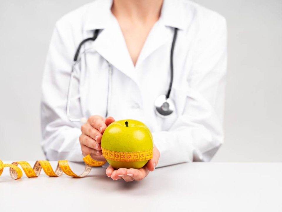 Az elhízás és a pajzsmirigyproblémák gyakran kéz a kézben járnak, és sok esetben megnehezítik a fogyást.