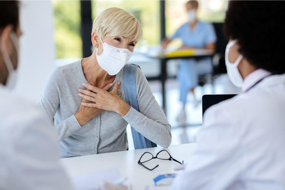 A COPD tartós légzőszervi betegség, amely fokozatosan romló köhögéssel, nehézlégzéssel és terhelhetőség-csökkenéssel járhat, ezért a korai tünetek felismerése és kivizsgálása különösen fontos.